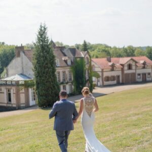 Couple De Mariés Anglais En Normandie