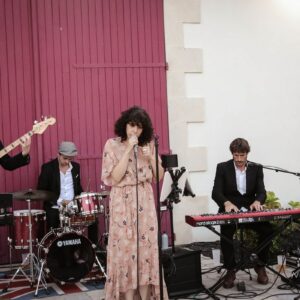 Groupe De Musique Lors D'un Mariage Bordelais