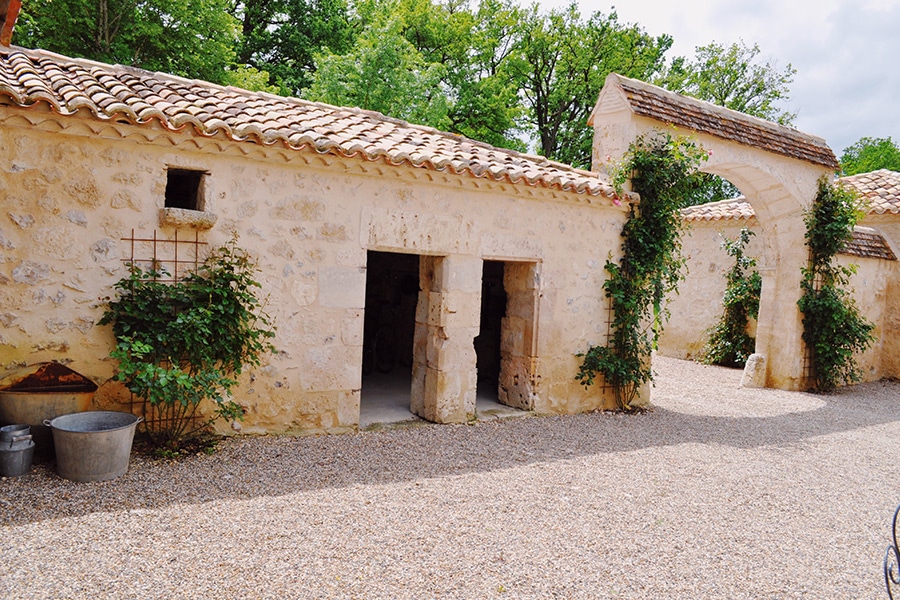 Un domaine en pierre pour se marier à la campagne