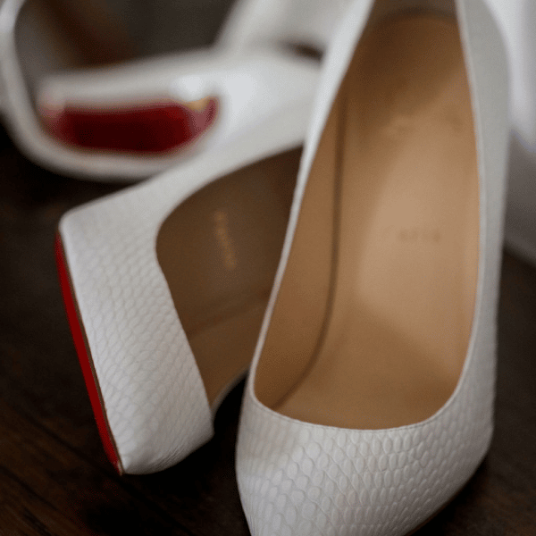 Louboutin Blanches Pour Un Mariage Magnifique