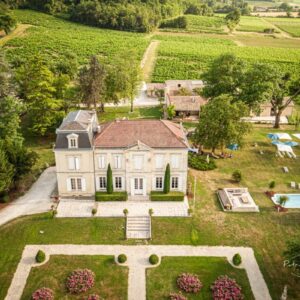 Château Près De Bordeaux, Vue Aérienne