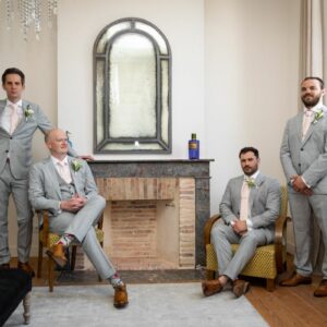 Groomsmen En Pose