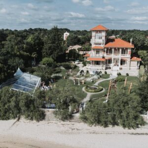 Vue aérienne de la Villa la Tosca