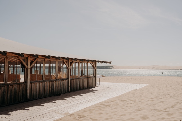 Cabane Bartherotte Pour Un Mariage élégant Et Au Bord De La Plage