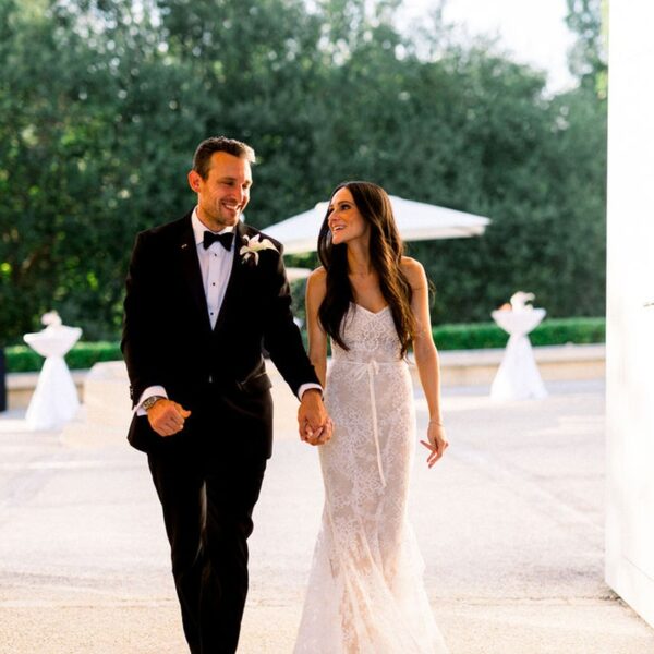 Entrée Des Mariés Au Dîner De Mariage